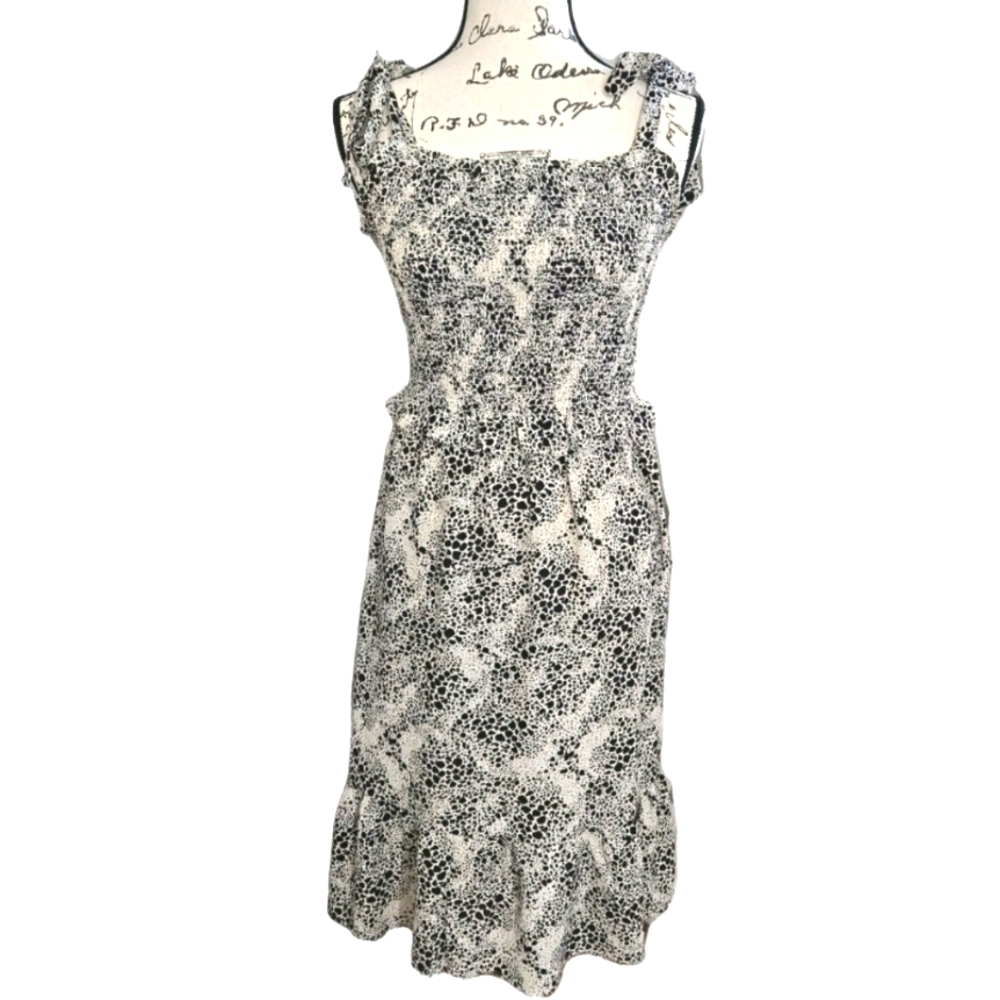 Women's Leopard Smocked Dress M Tie Strap Shoulder Smocked Ruffled Summer Boho